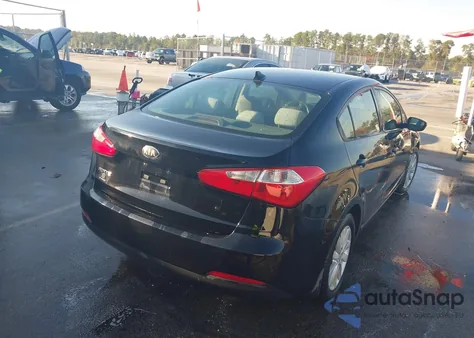 2014 Kia Forte Lx z USA, uszkodzony, nr VIN KNAFX4A62E5201793